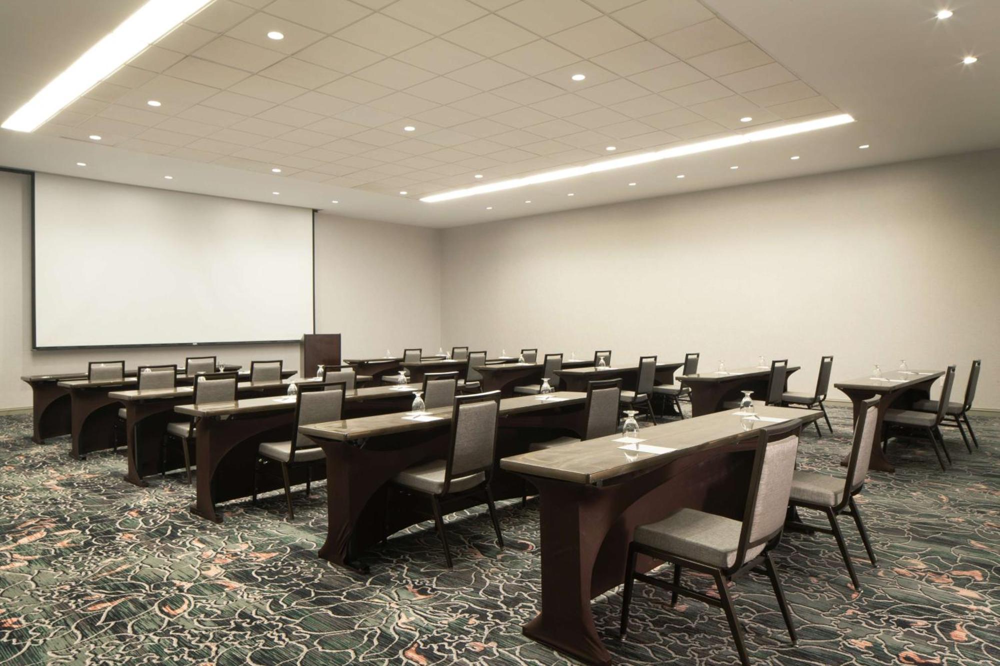 Hilton Atlanta/marietta & Conference Center Hotel